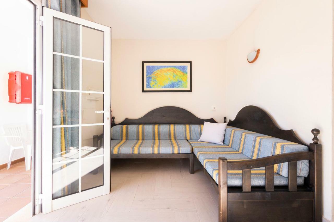 Apartamento En Cala'N Bosch - Cap D'Artrutx Apartment Bagian luar foto